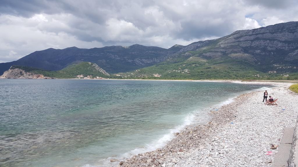 Buljarica Bay Apartments Petrovac Eksteriør billede