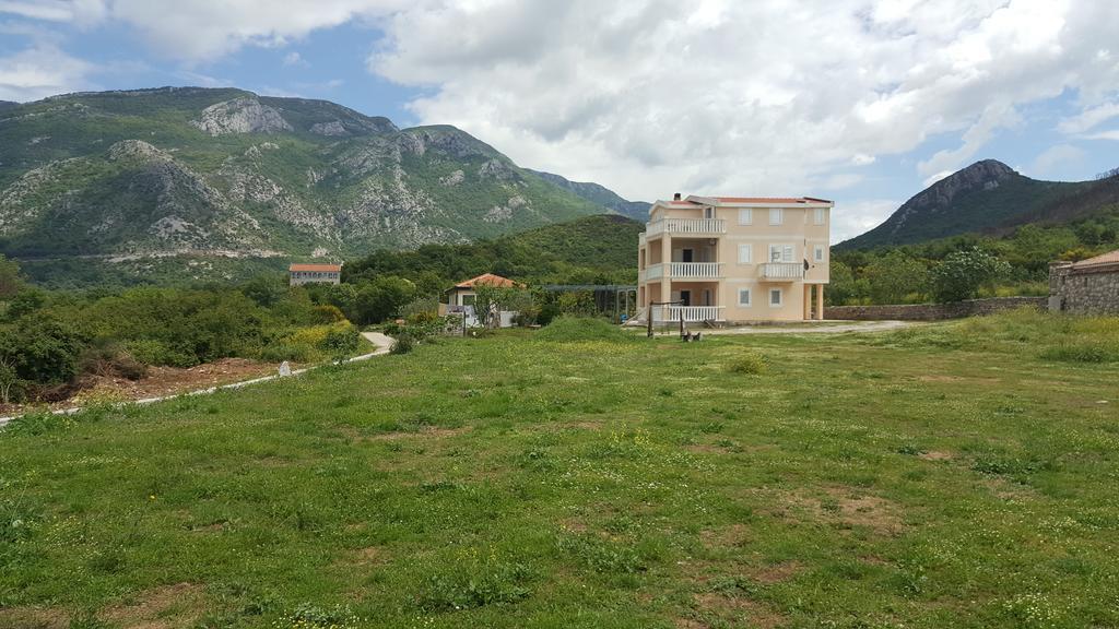 Buljarica Bay Apartments Petrovac Eksteriør billede