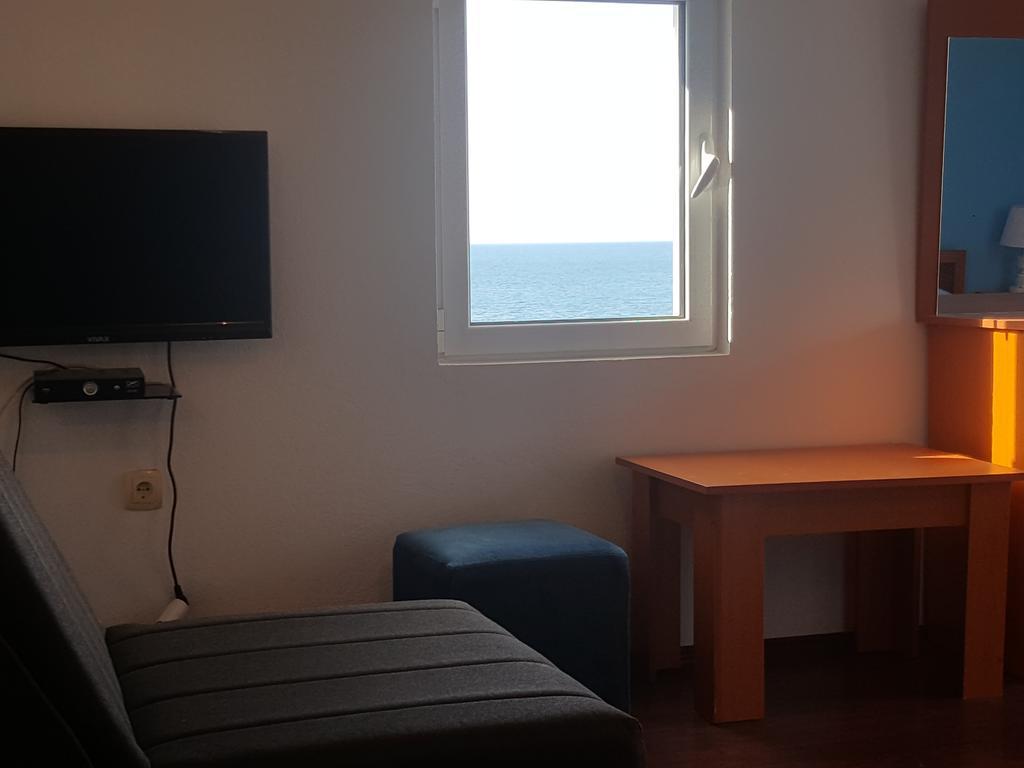 Buljarica Bay Apartments Petrovac Eksteriør billede