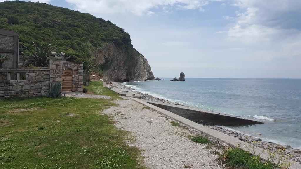 Buljarica Bay Apartments Petrovac Eksteriør billede