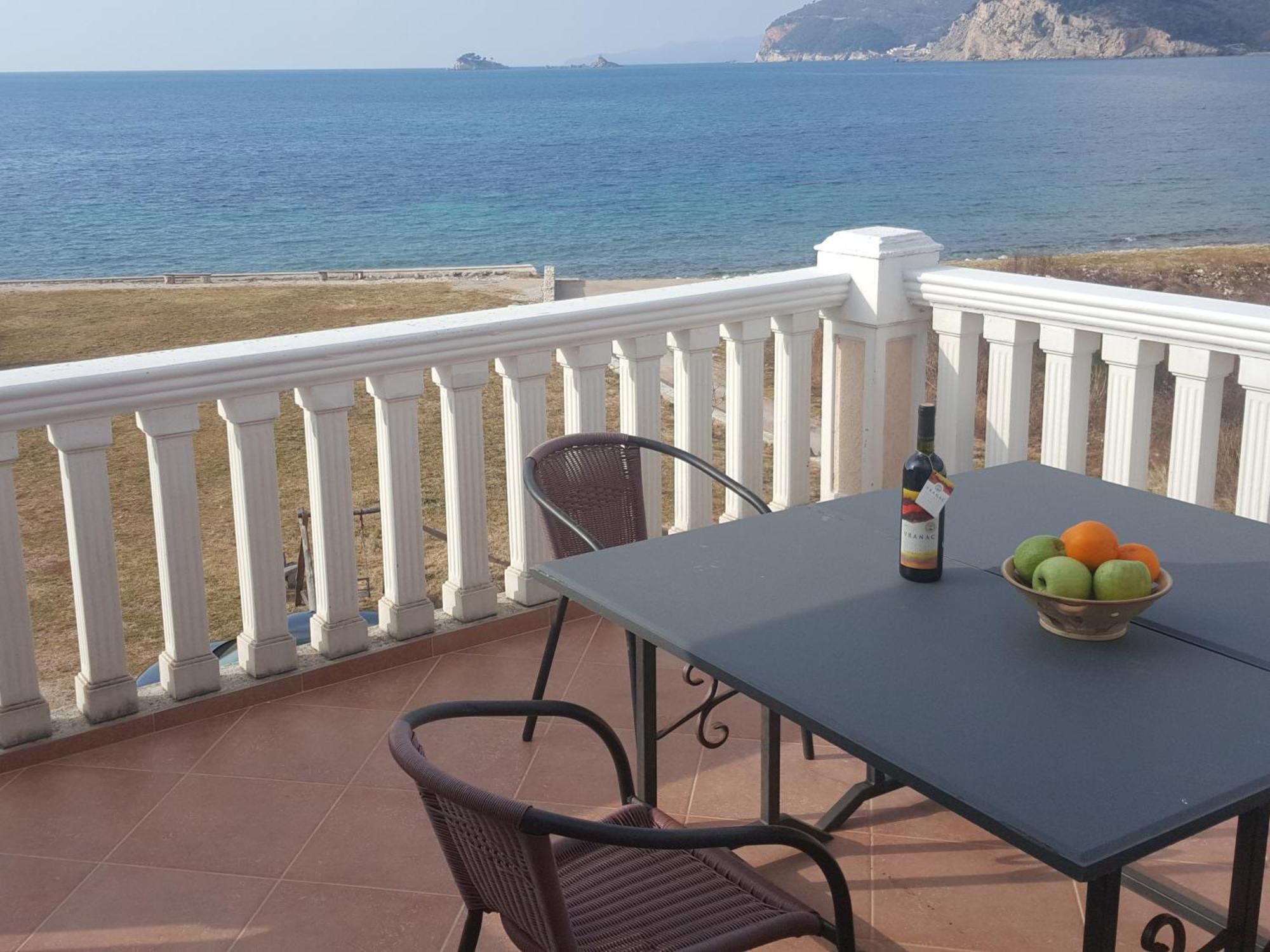 Buljarica Bay Apartments Petrovac Eksteriør billede